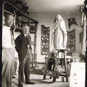 pokaż obrazek - Figura Matki Bożej z pomnika na rynku (pracownia prof. Mariana Kiersnowskiego, lata 30-te)